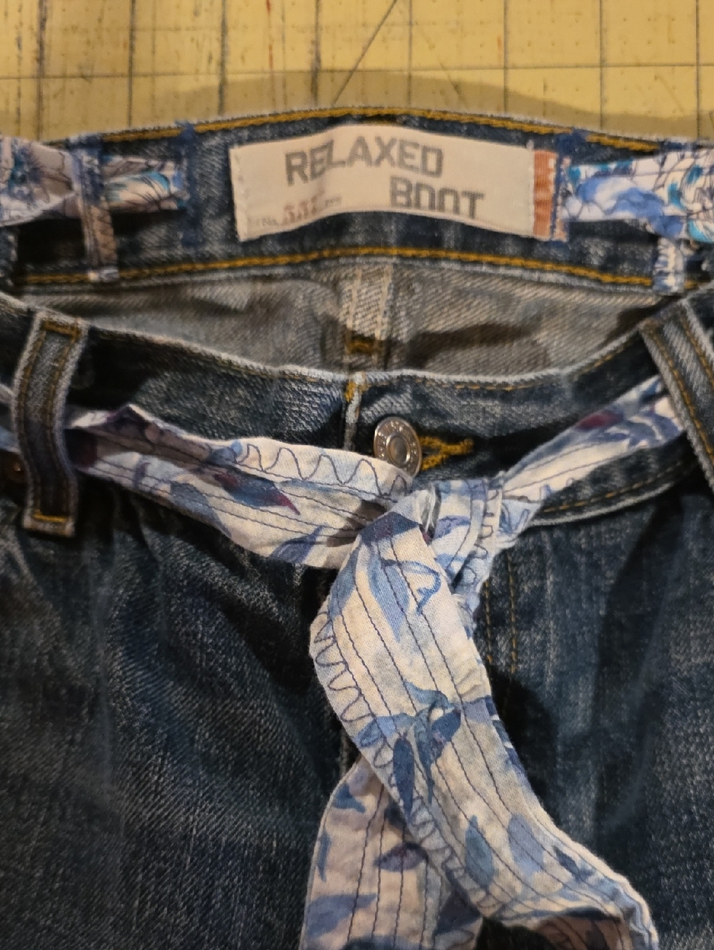 HAND CRAFTED Wrap Jeans UPCYCLED Blue Denim Tie Front Floral Flowers Size XL - Picture 9 of 16